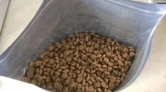 A macska megtagadja a száraz takarmányt